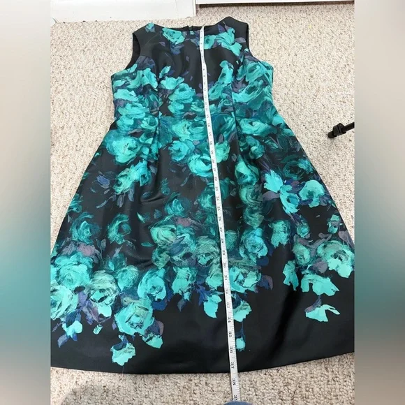 Lela Rose Black and Blue Floral Silk Midi Dress size 12 - Picture 7 of 8